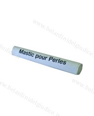 Mastice bianco per perle
