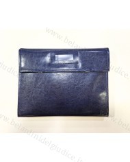 Rotolo blu interno bianco con strisce forate per orecchini