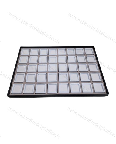 Vassoio con 40 scatolini bianchi per pietre 3x3 cm